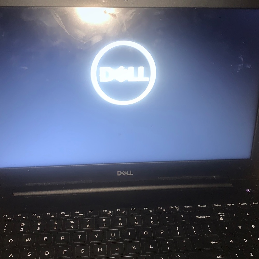 Working dell laptop for sell (charger included*)